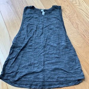 Lululemon muscle tank